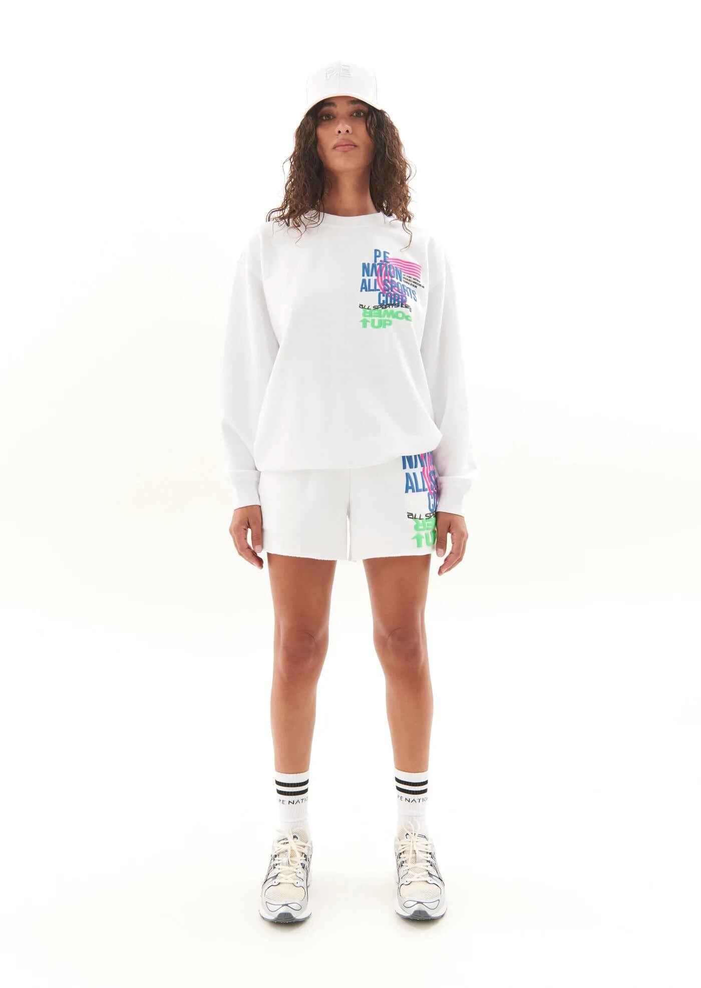 POWER UP SWEAT IN OPTIC WHITE