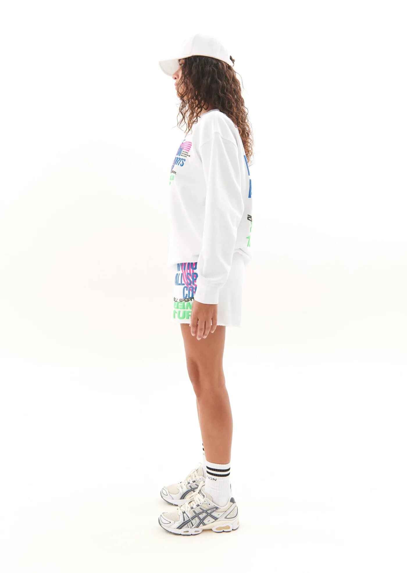 POWER UP SWEAT IN OPTIC WHITE